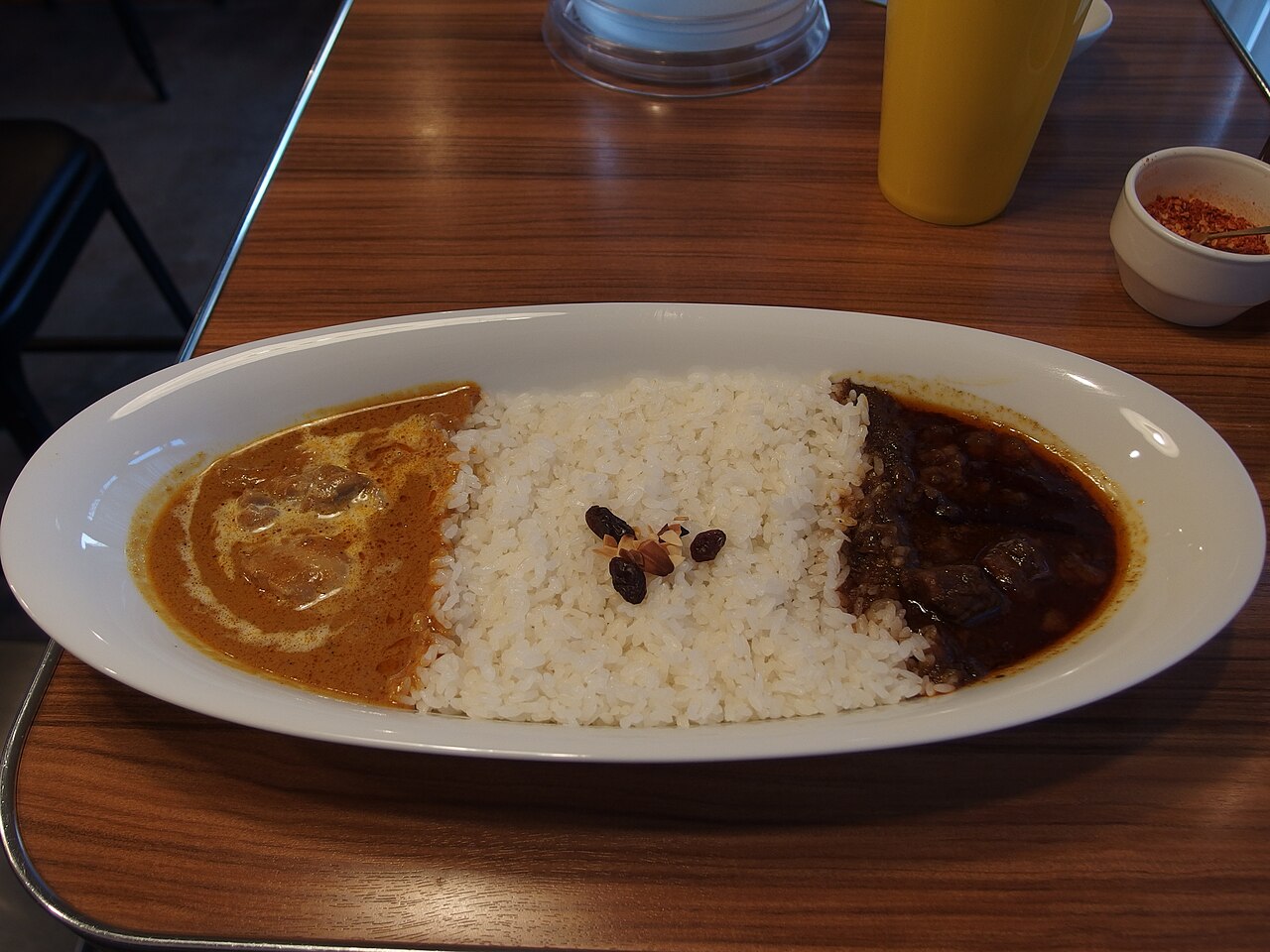 Combination plate