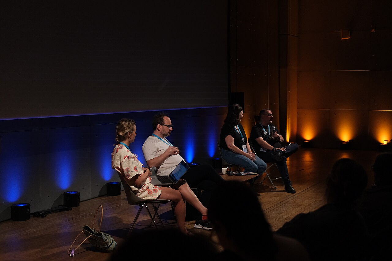 From Online Safety Laws to Movement Lessons - What Brazil, Australia, and the UK Teach Us About Influencing Policy 1