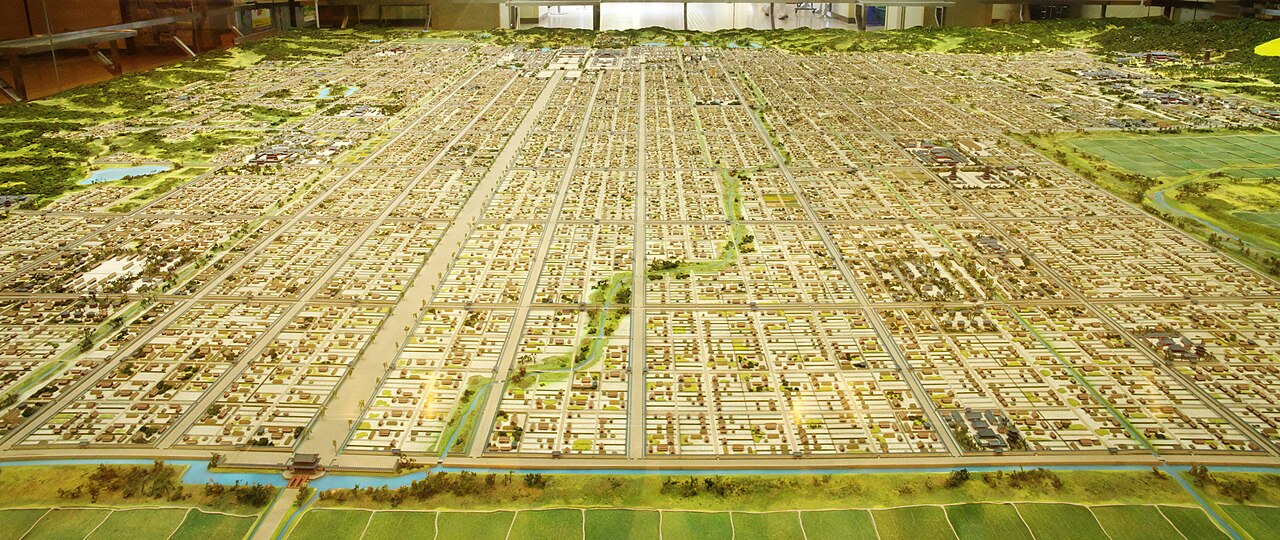One-thousandth scale model of Heijo Kyo