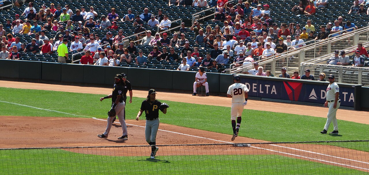 Chris Archer pirates 2018 (1)
