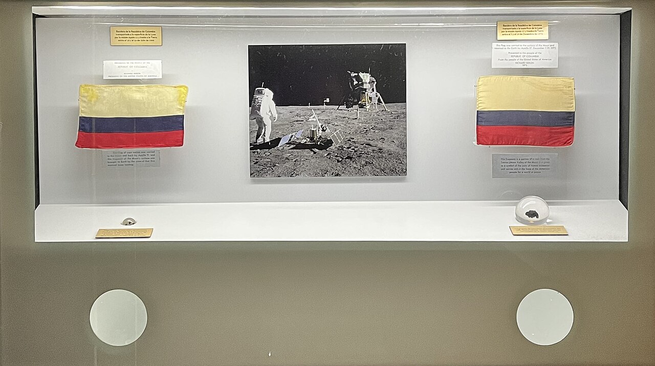 Colombia lunar sample displays