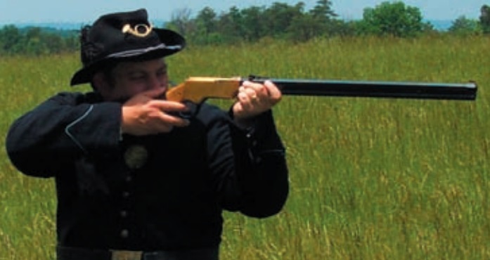 Henry rifle operation 06 aiming and firing