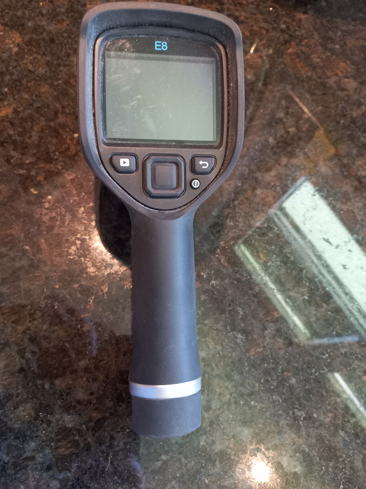 Thermographic camera