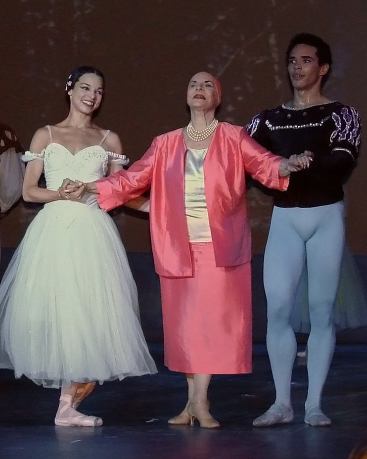 Alicia Alonso avec le ballet national de Cuba (Grand Palais, Paris)