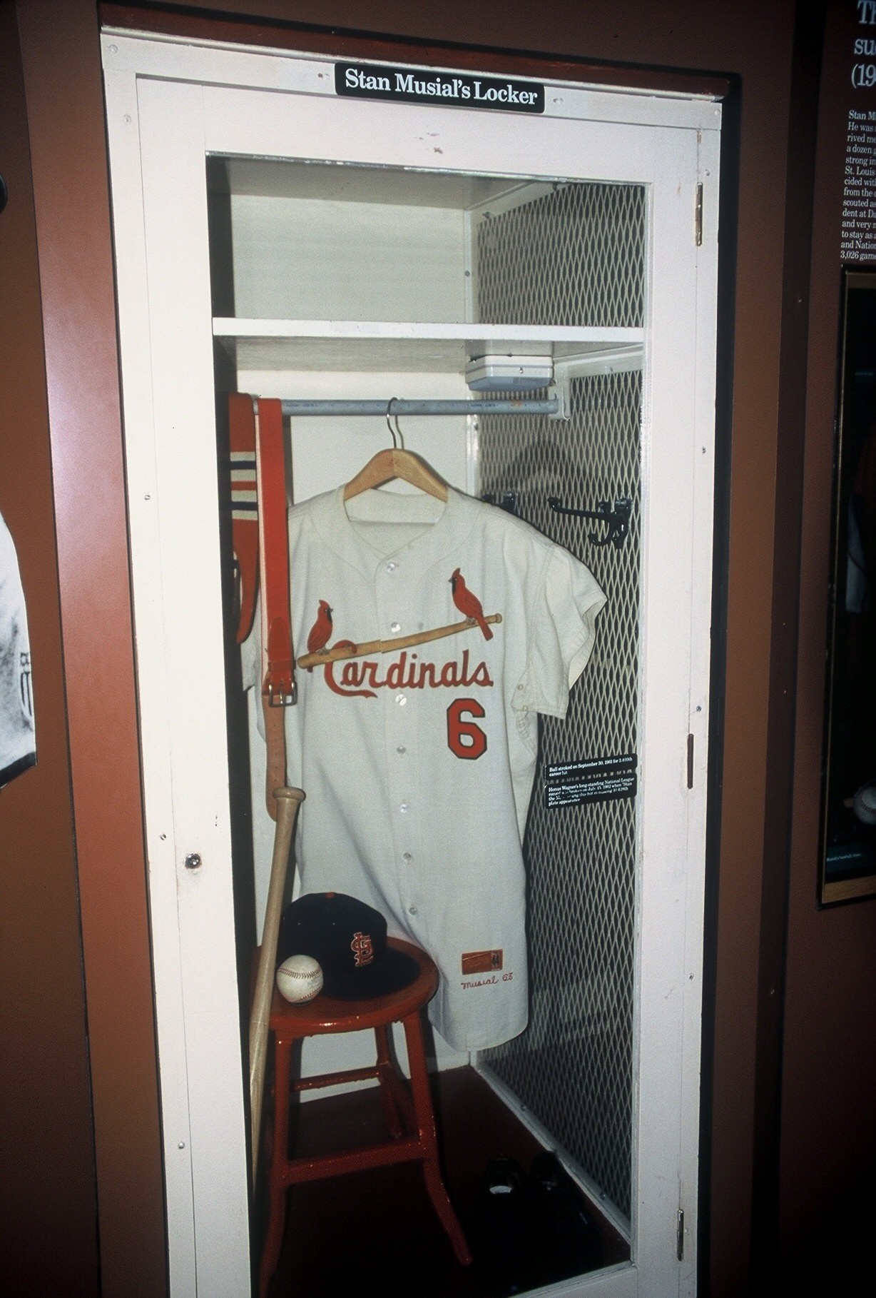 Hall of Fame - Stan Musial's locker-144