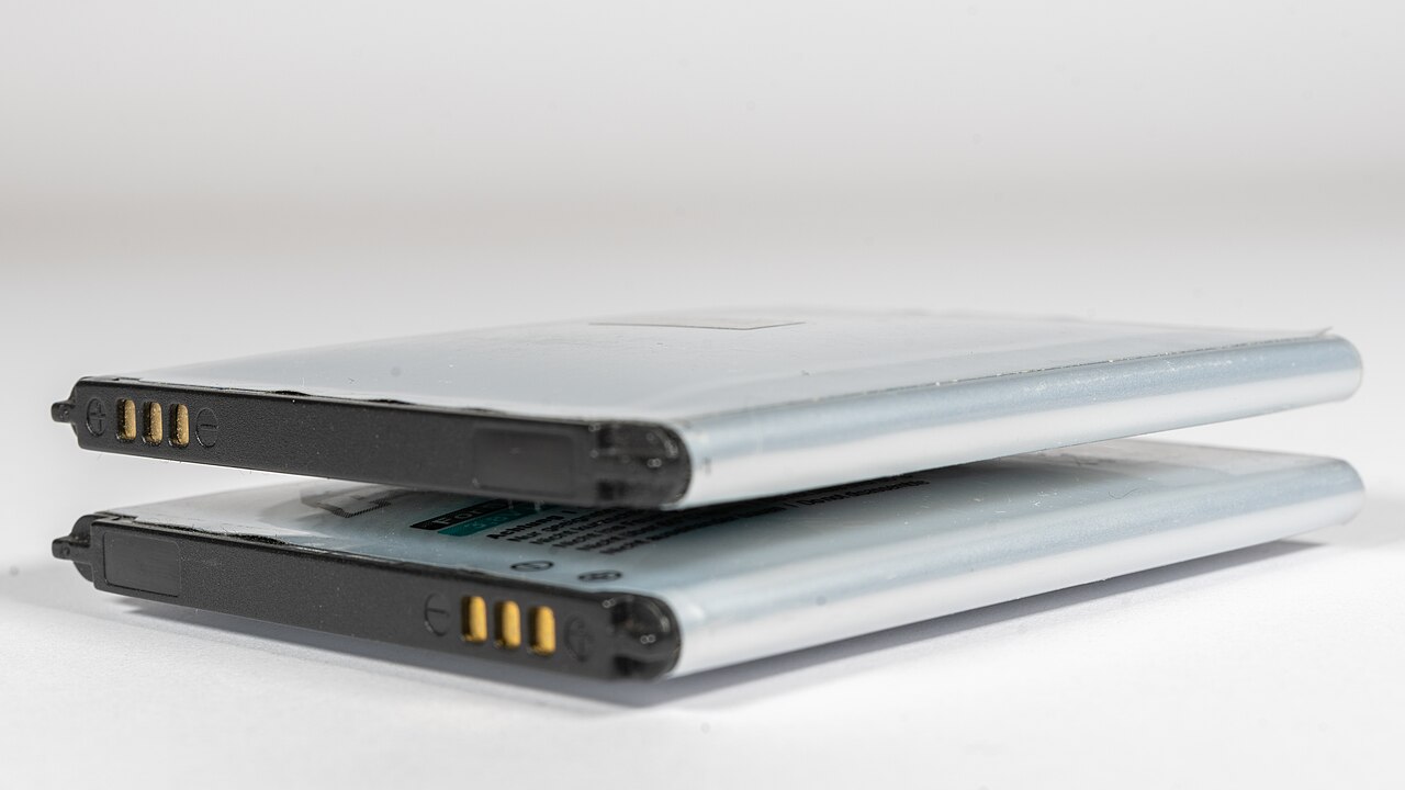 Bloated rechargeable batteries