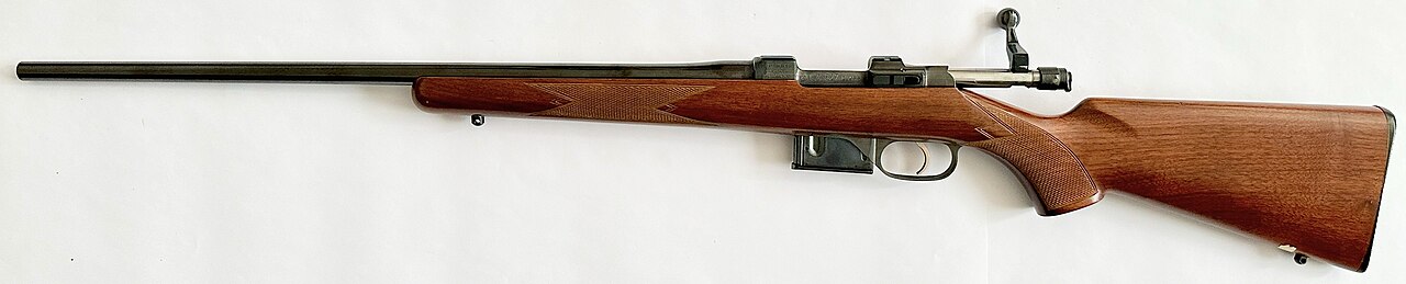 CZ 527