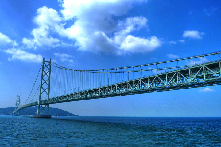 Akashi-Kaikyo Bridge, Japan