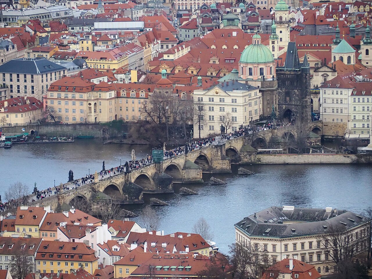 2022-12-23 Charles Bridge, Prague