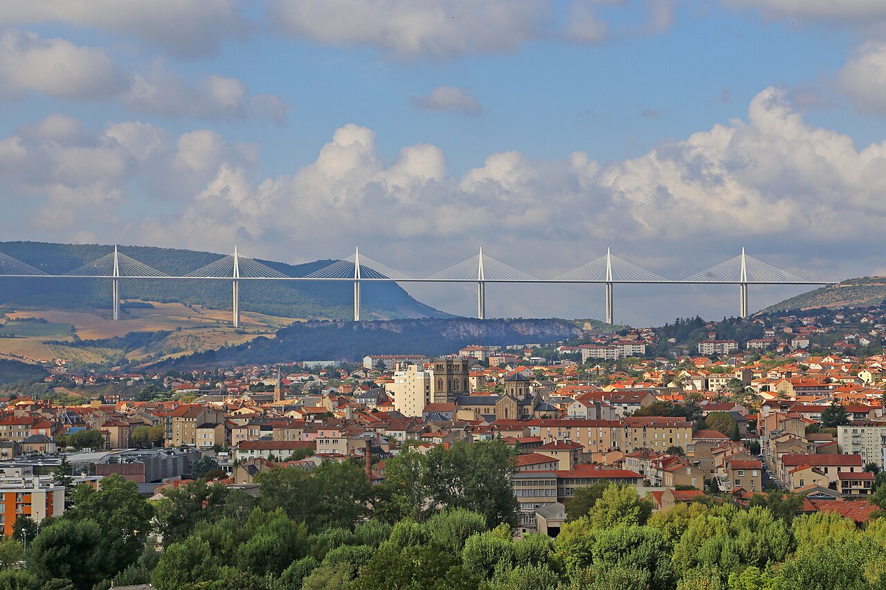 00 0237 Millau - Département Aveyron