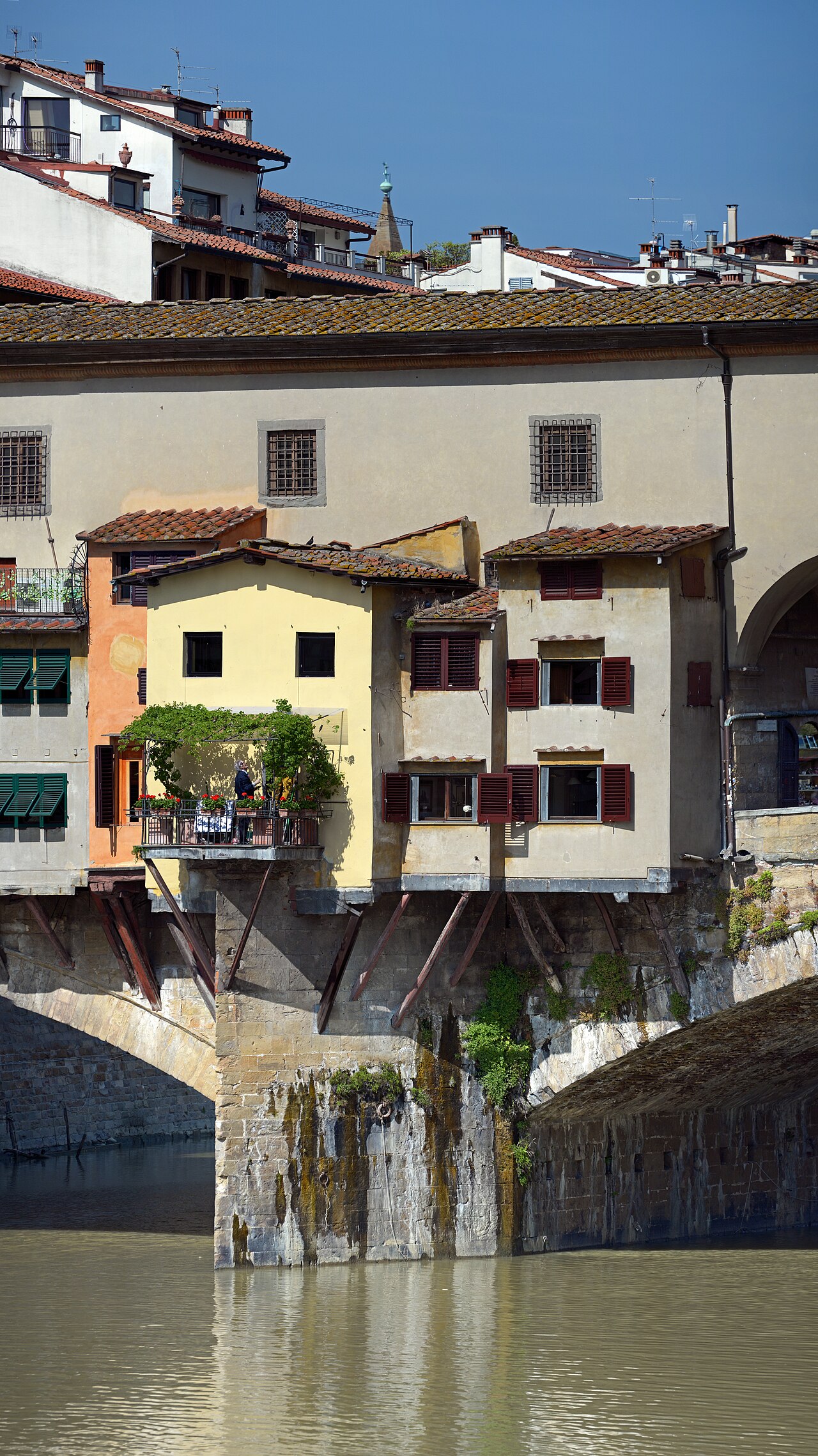 Apartments on the Ponte Vecchio. Florence, Italy
