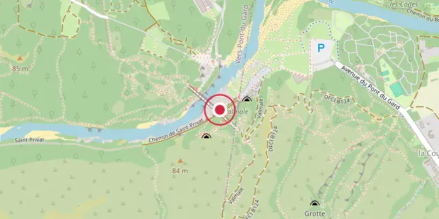 Street map of the area around Pont du Gard; the red dot marks 43°56′49″N 4°32′10″E