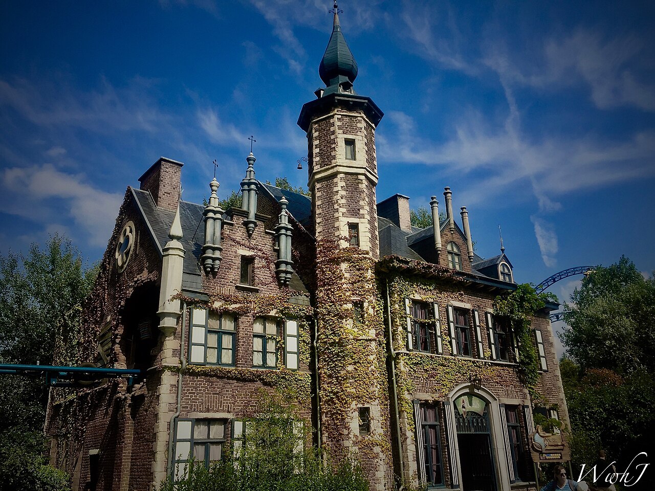 House of Anubis