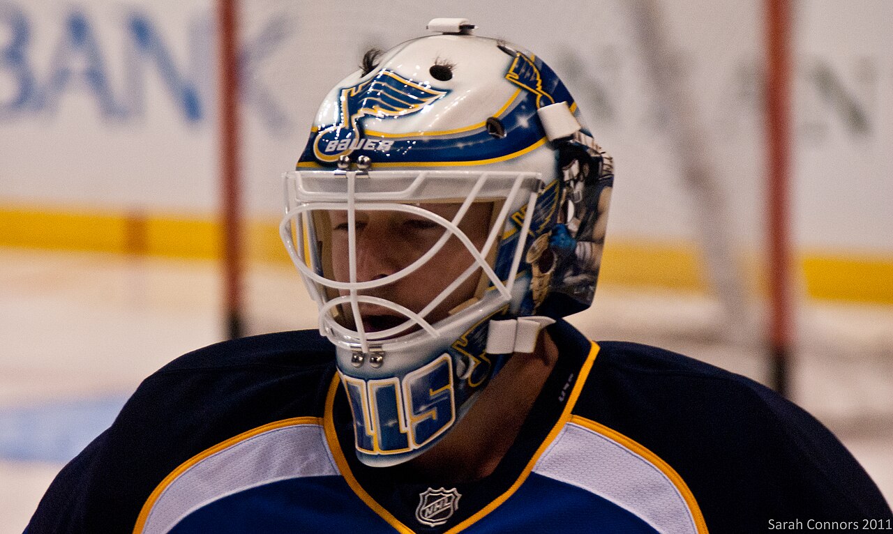 Brian Elliott - Blues vs Lightning (2)