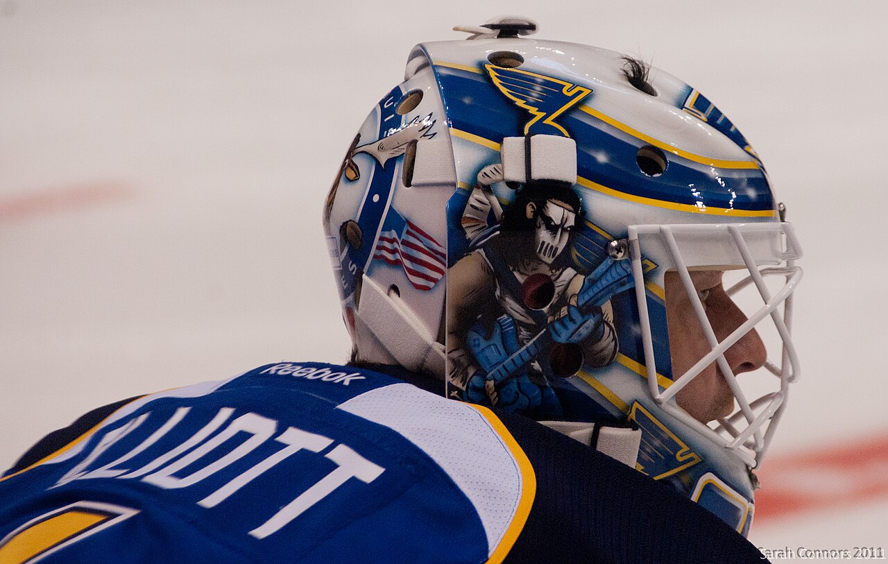 Brian Elliott - Blues vs Lightning (3)