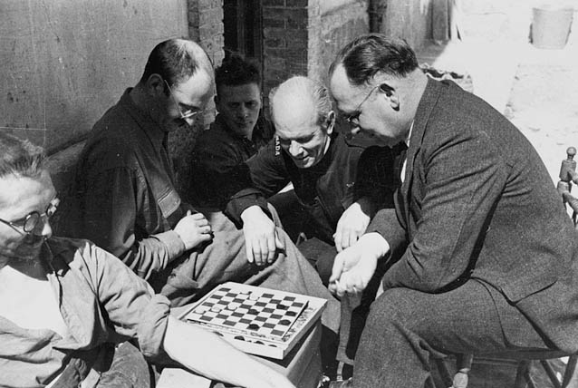 Canadian checkers