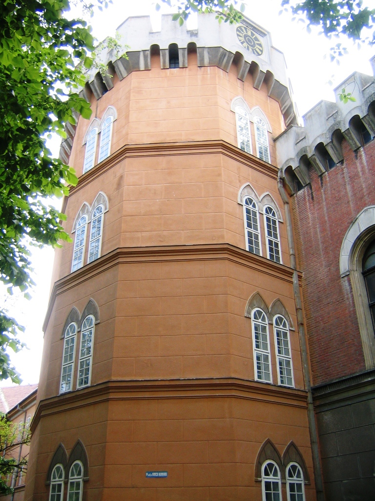 Huniade Castle