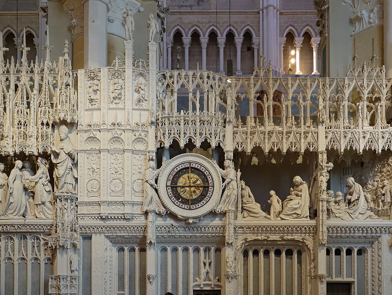 Cathédrale Notre-Dame - intérieur - tour de chœur à Chartres (Eure-et-Loir)