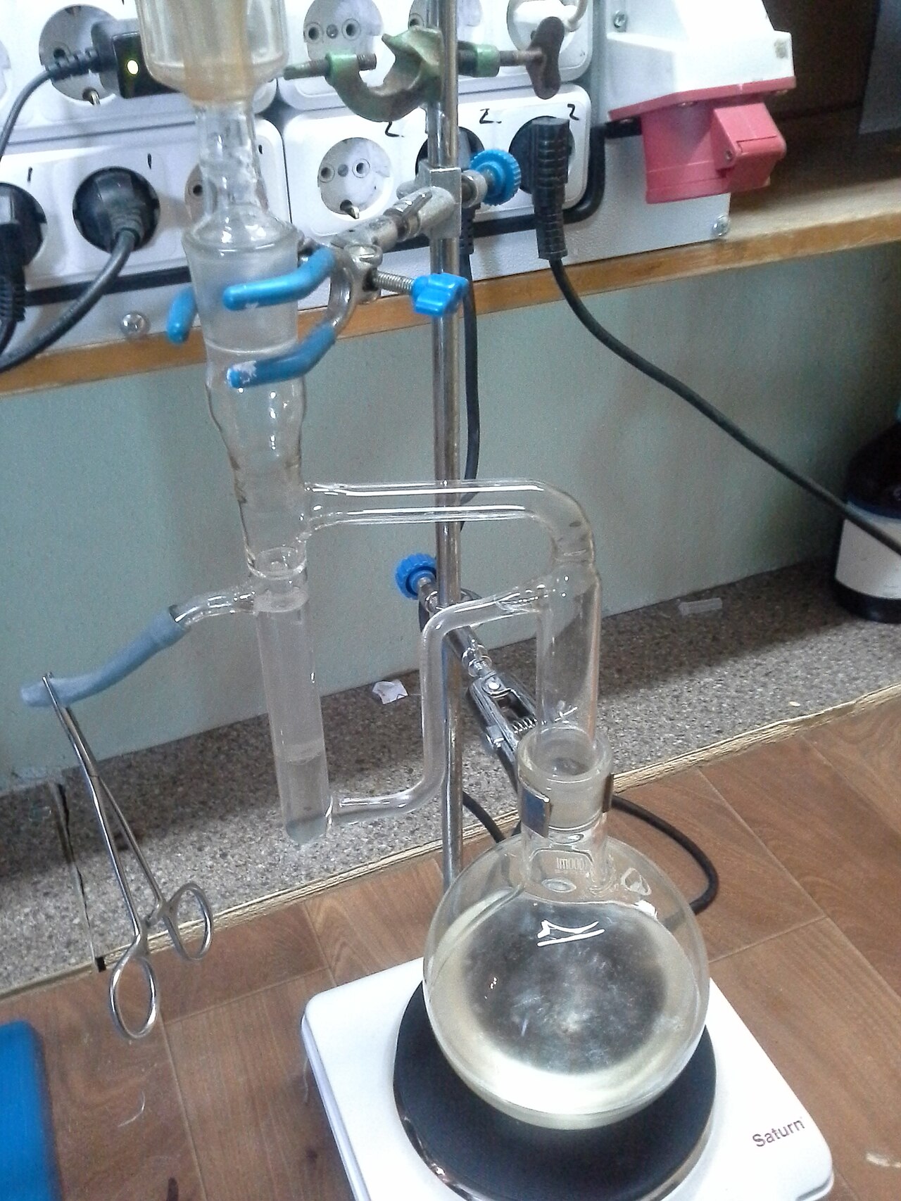 Dean–Stark apparatus