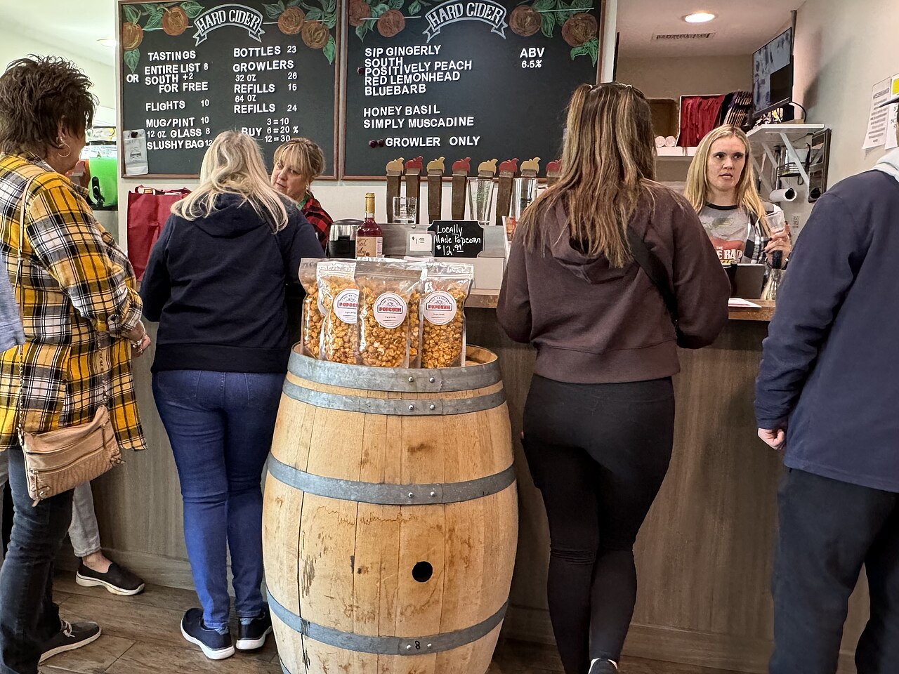 Apple Barn Cider House - October 2023 - Sarah Stierch