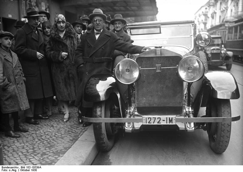 Bundesarchiv Bild 102-10539A, Berlin, Clown Grock mit Gattin