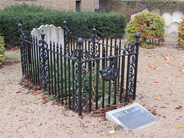 Grimaldi's grave, in Joseph Grimaldi Park - geograph.org.uk
