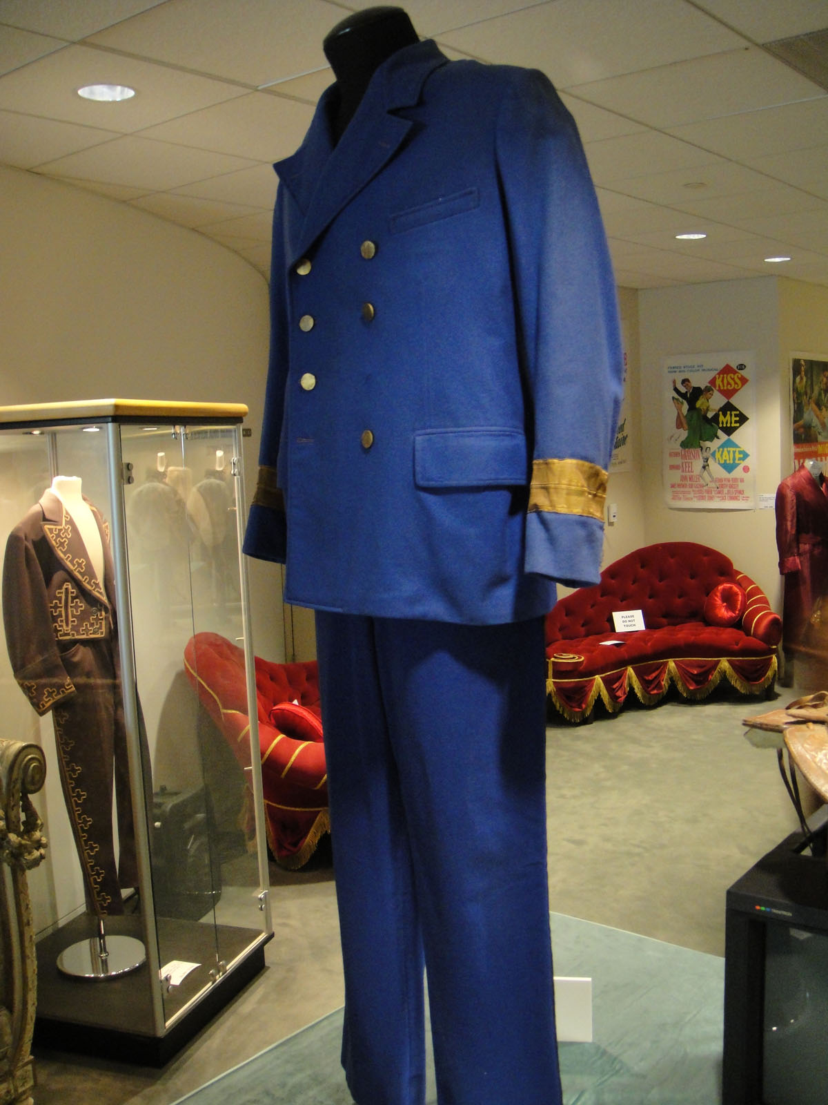 Debbie Reynolds Auction - W.C. Fields "Commodore Jackson" captain's suit from "Mississippi"
