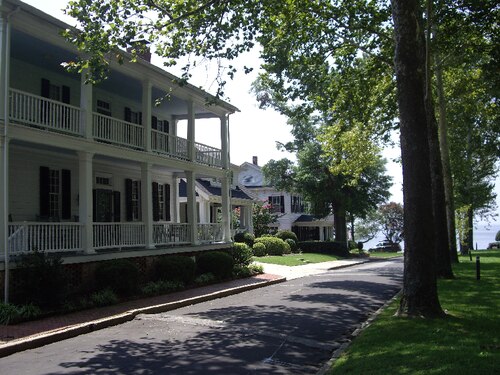 Edenton Colonials