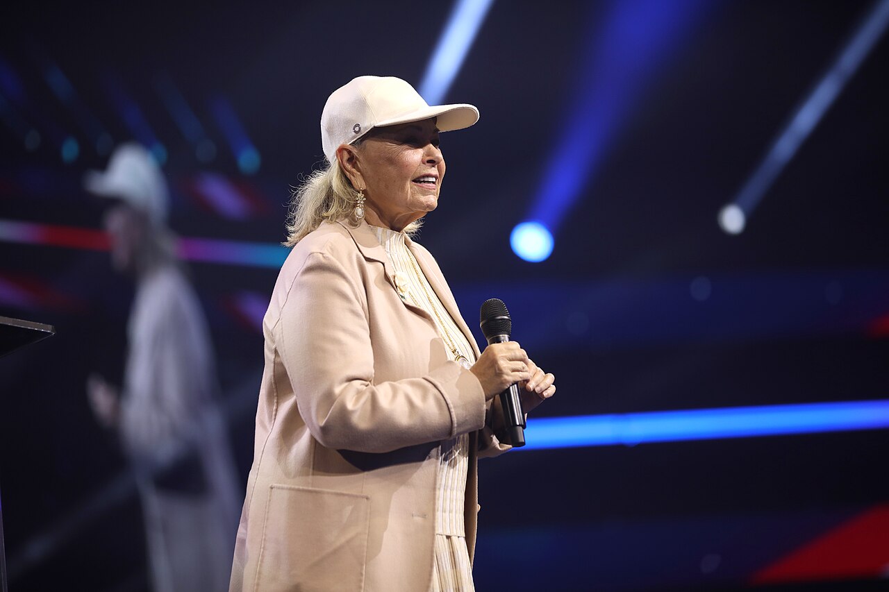 Roseanne Barr