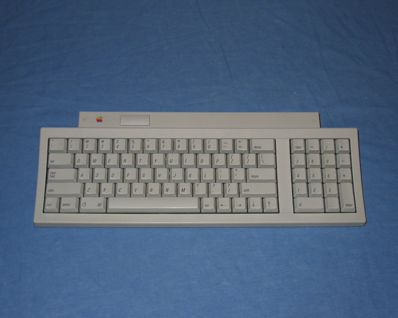 Computer keyboard