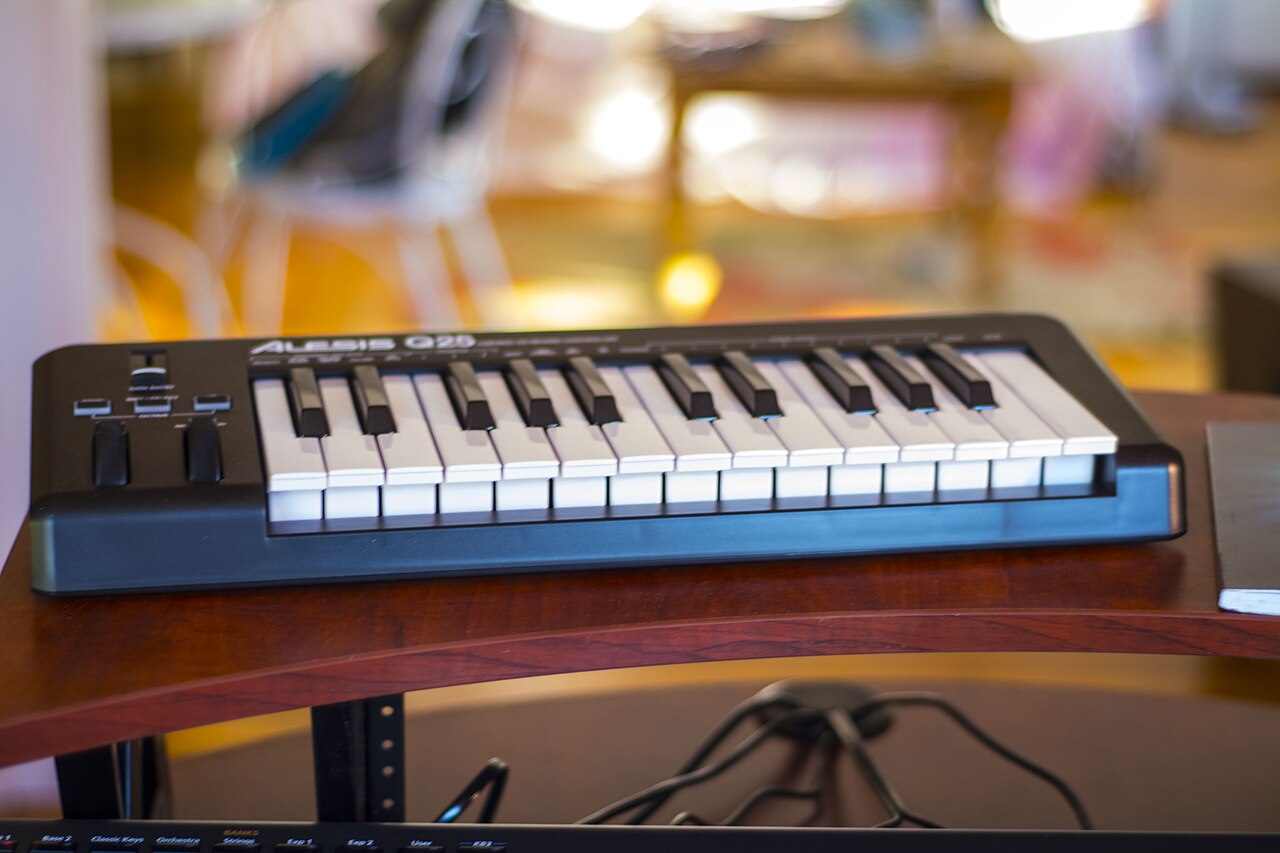 Keyboard controller (computing)