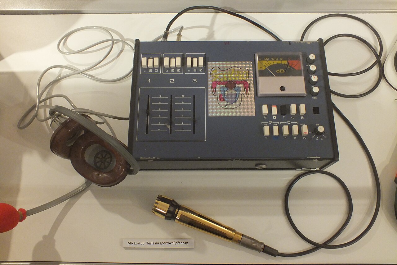 Audio headset