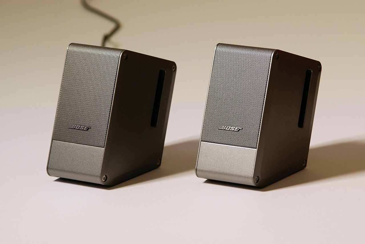 Computer speakers