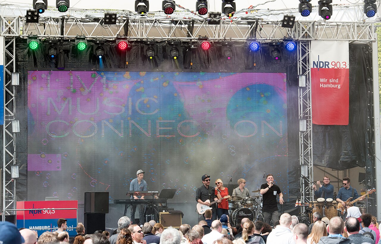 Connection game