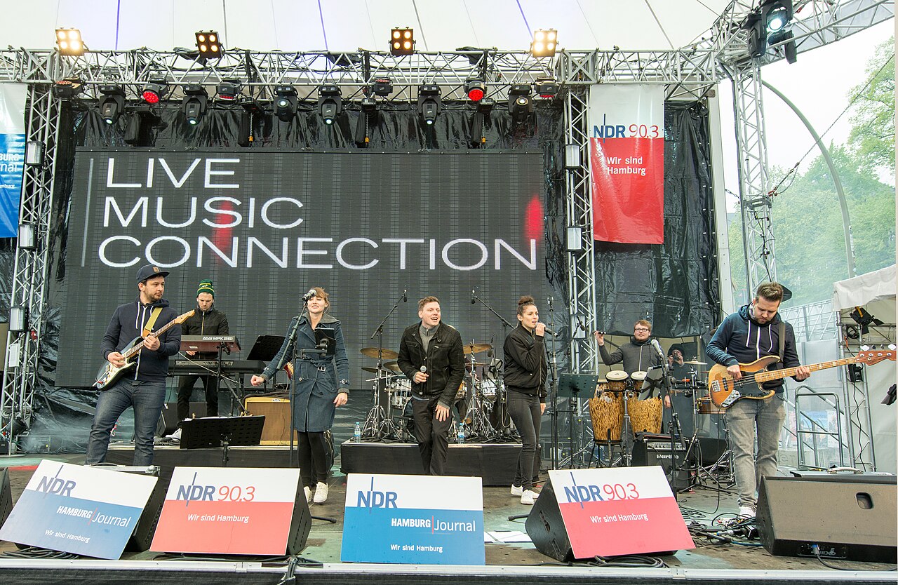 Connection game