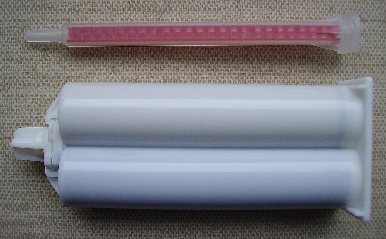 2-part epoxy adhesive in cartridge