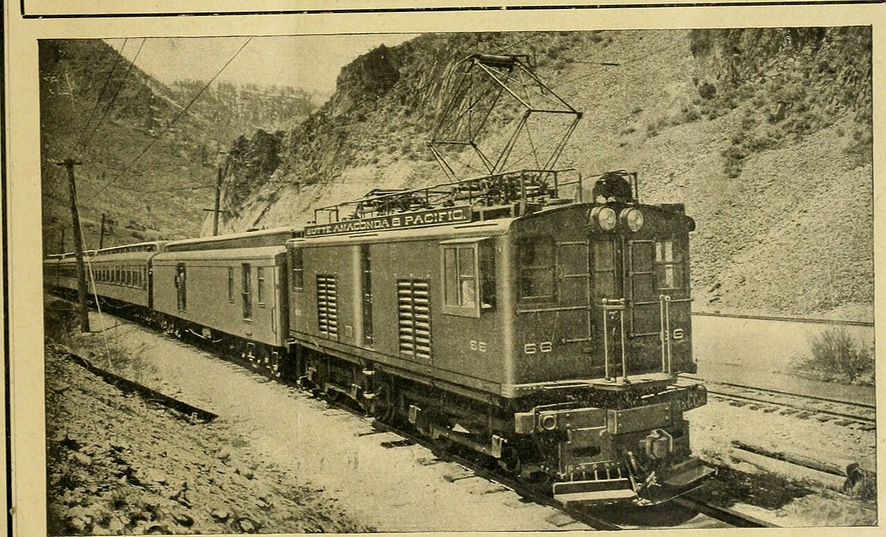 Building and engineering news (1916)