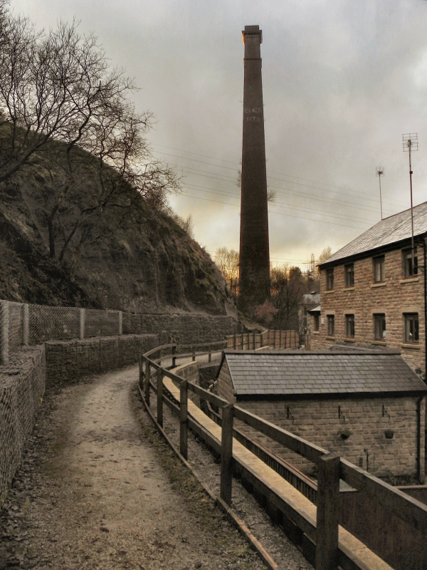 Blackpits Chimney - geograph.org.uk
