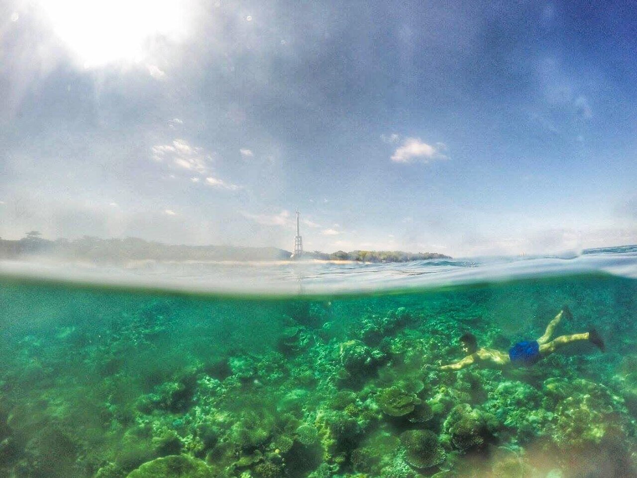 Apo Reef with the Apo Reef Lighthouse