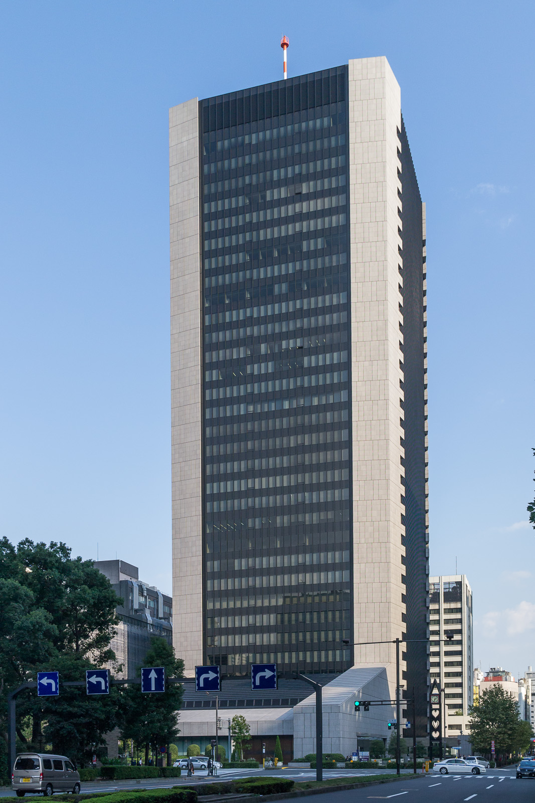 Mizuho Bank HQ Building