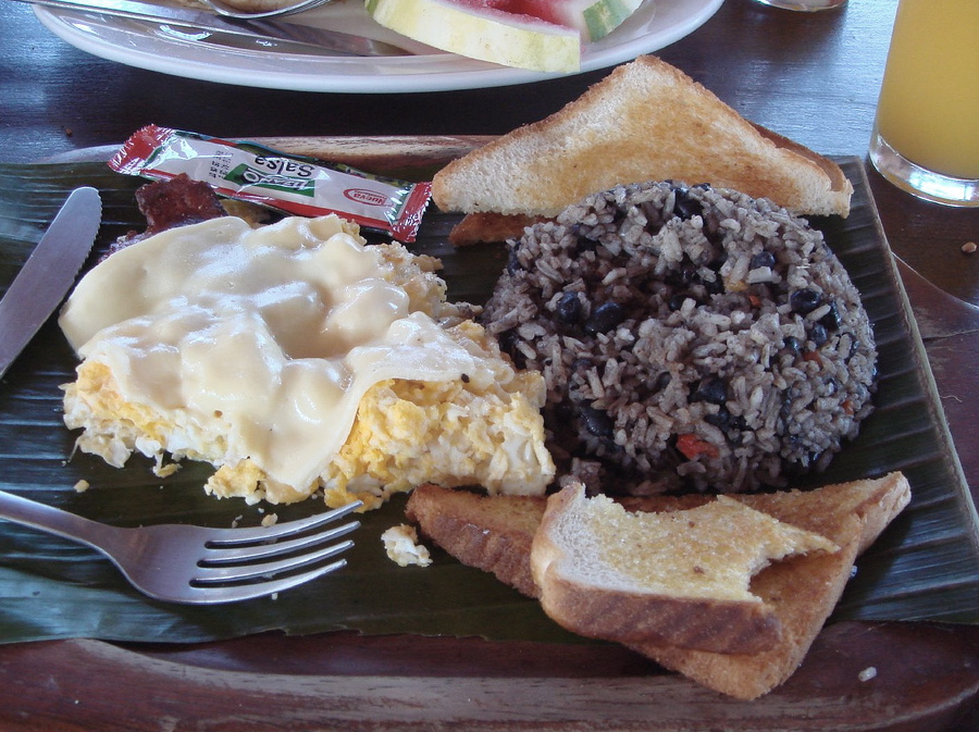 Gallo pinto