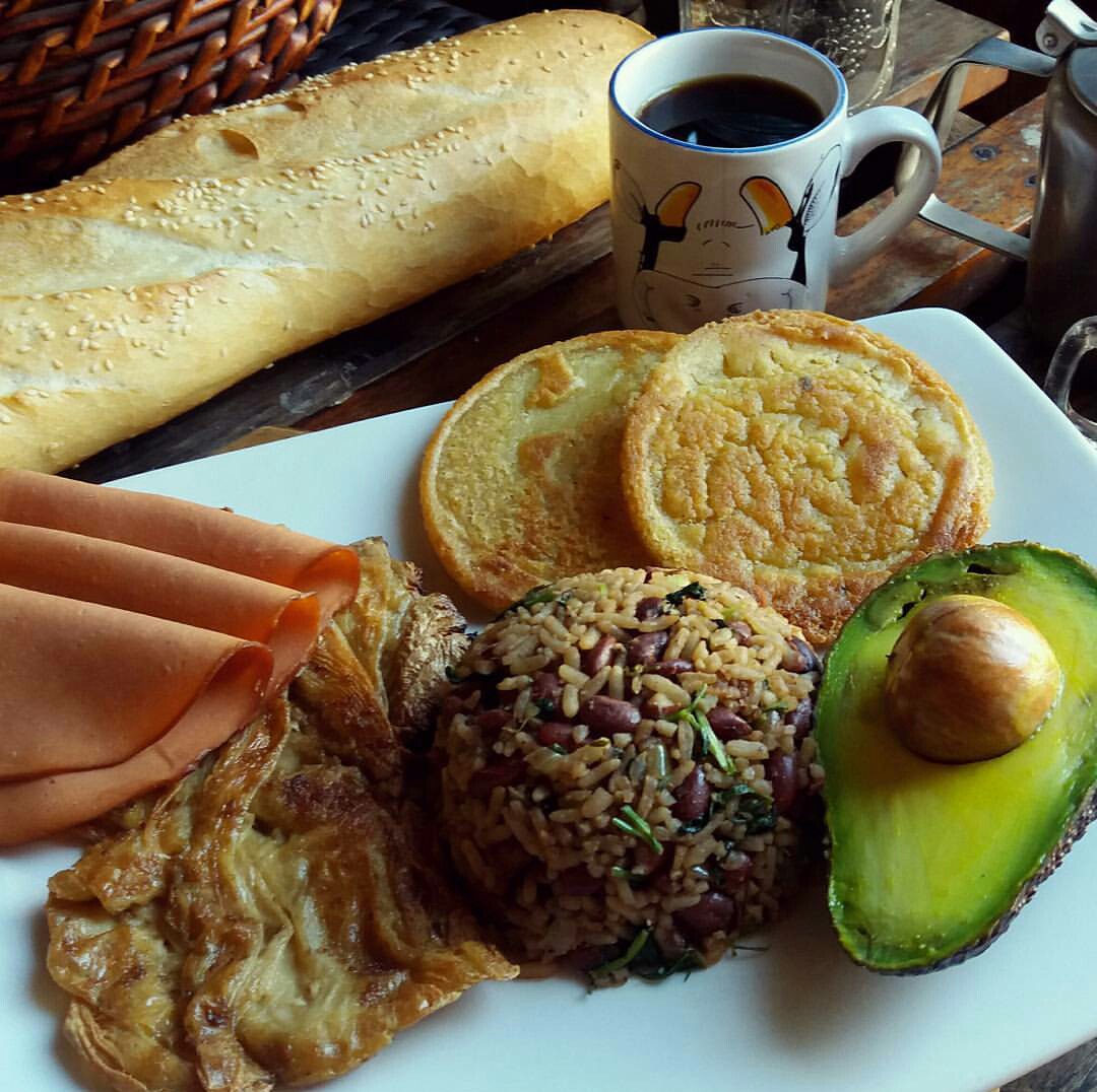 Gallo pinto