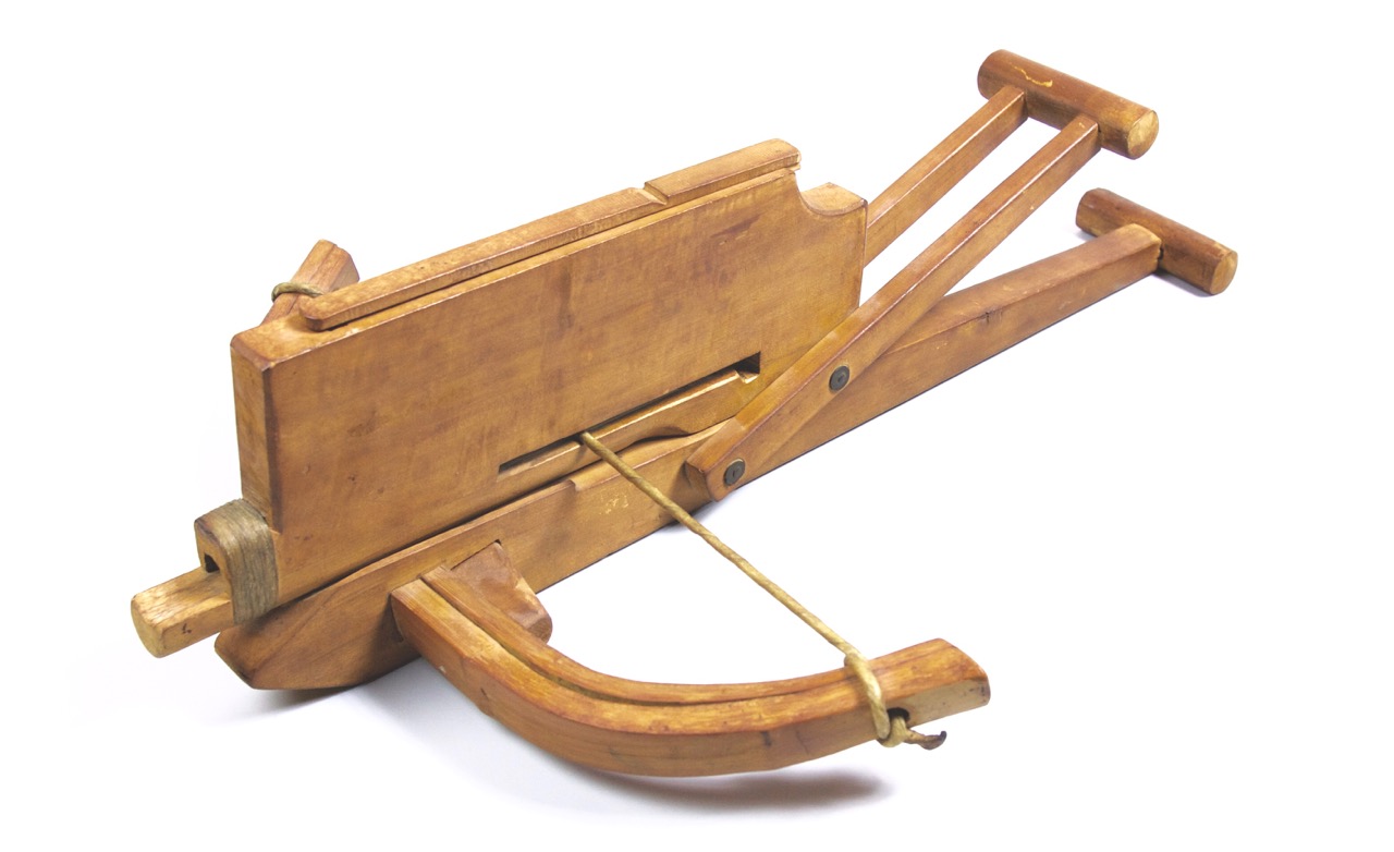 Repeating crossbow