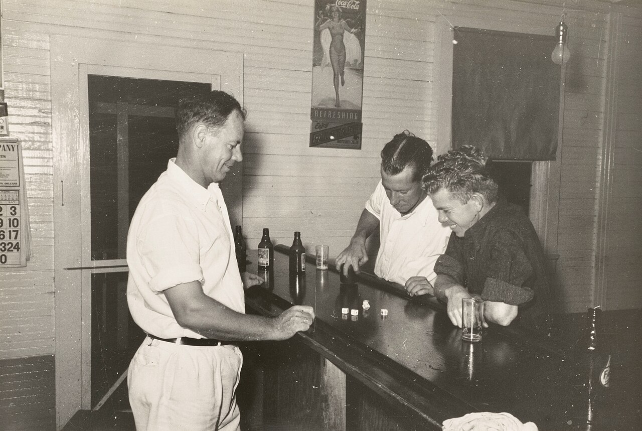 Bar dice