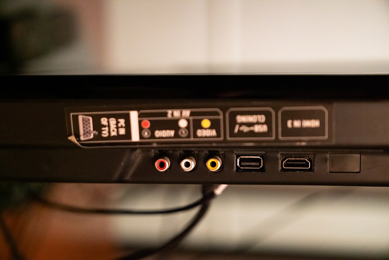 HDMI