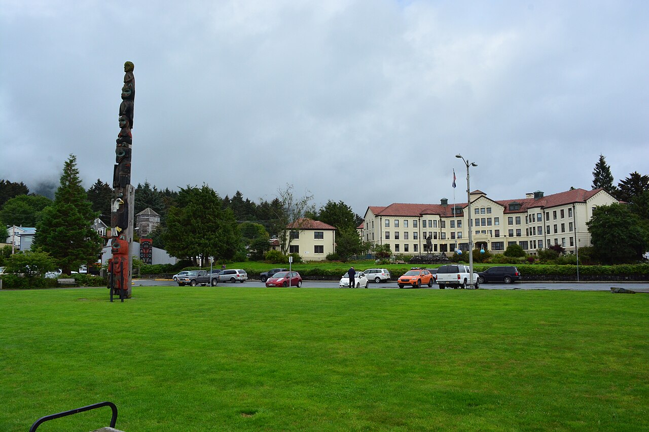 Baranof totem pole