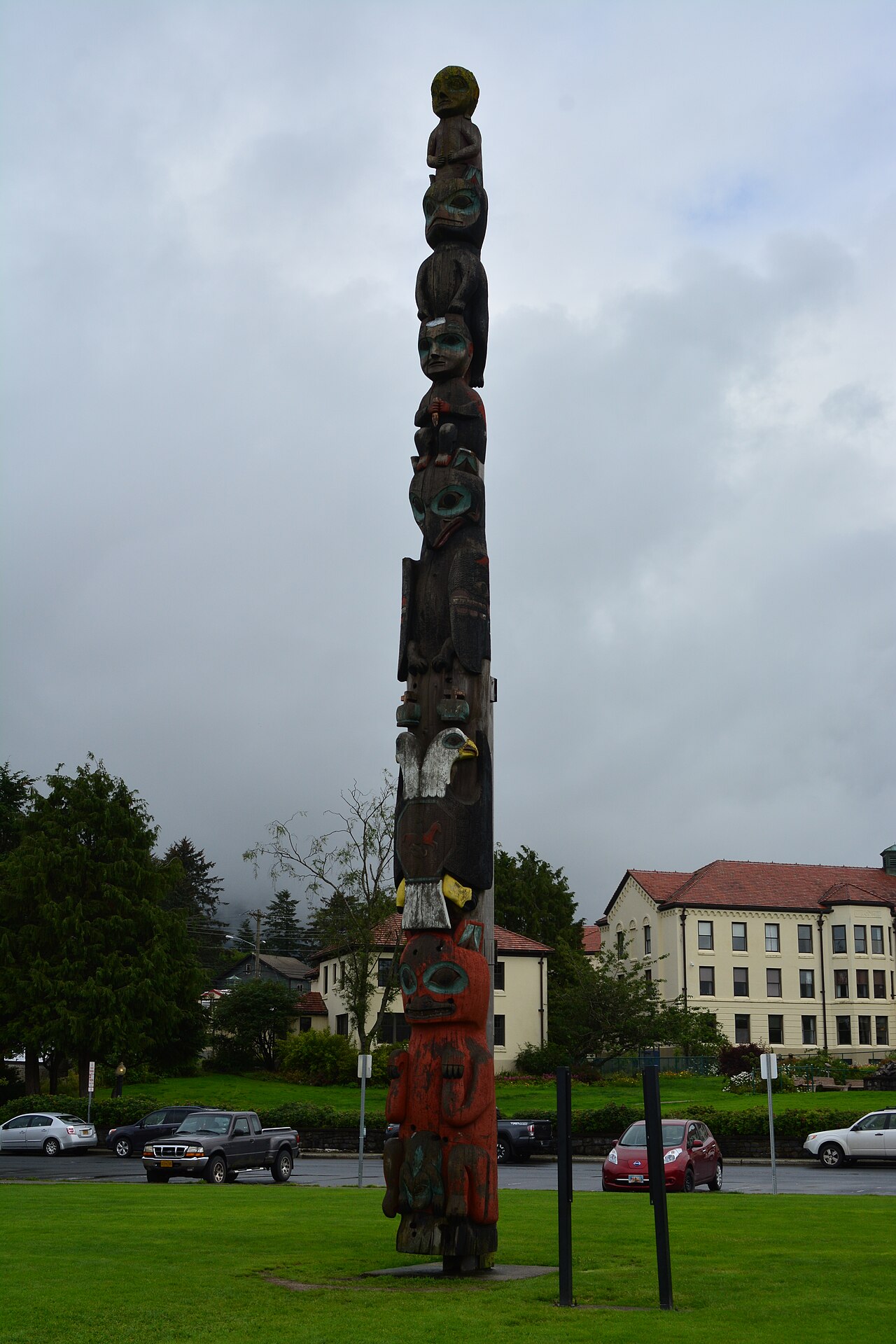 Baranof totem pole