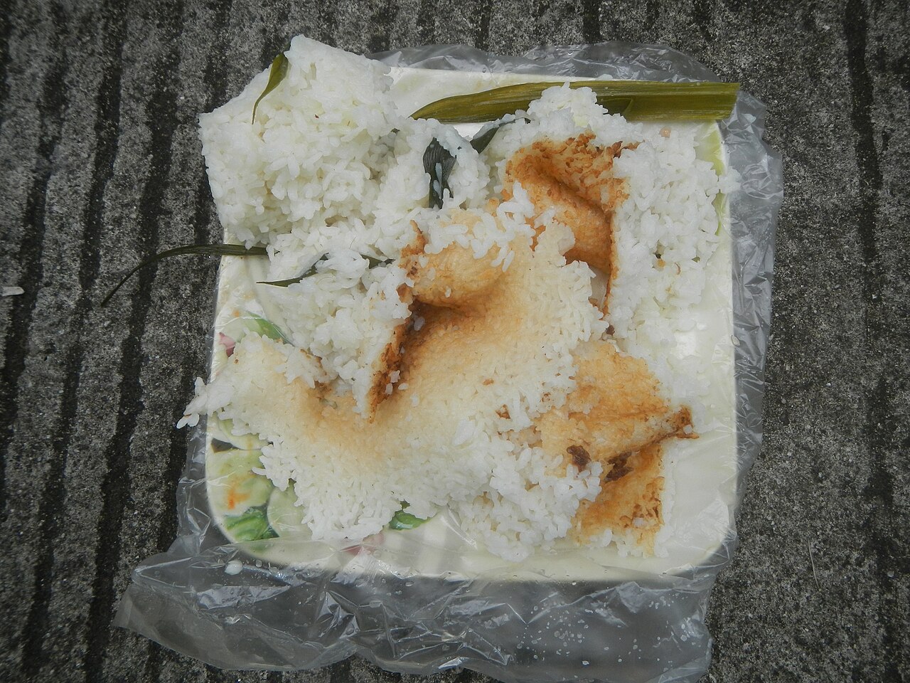 Scorched rice