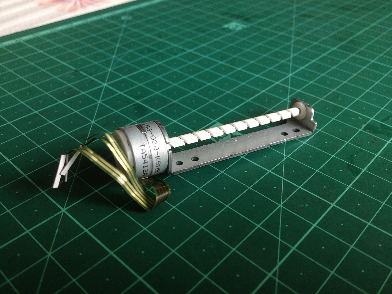Stepper motor