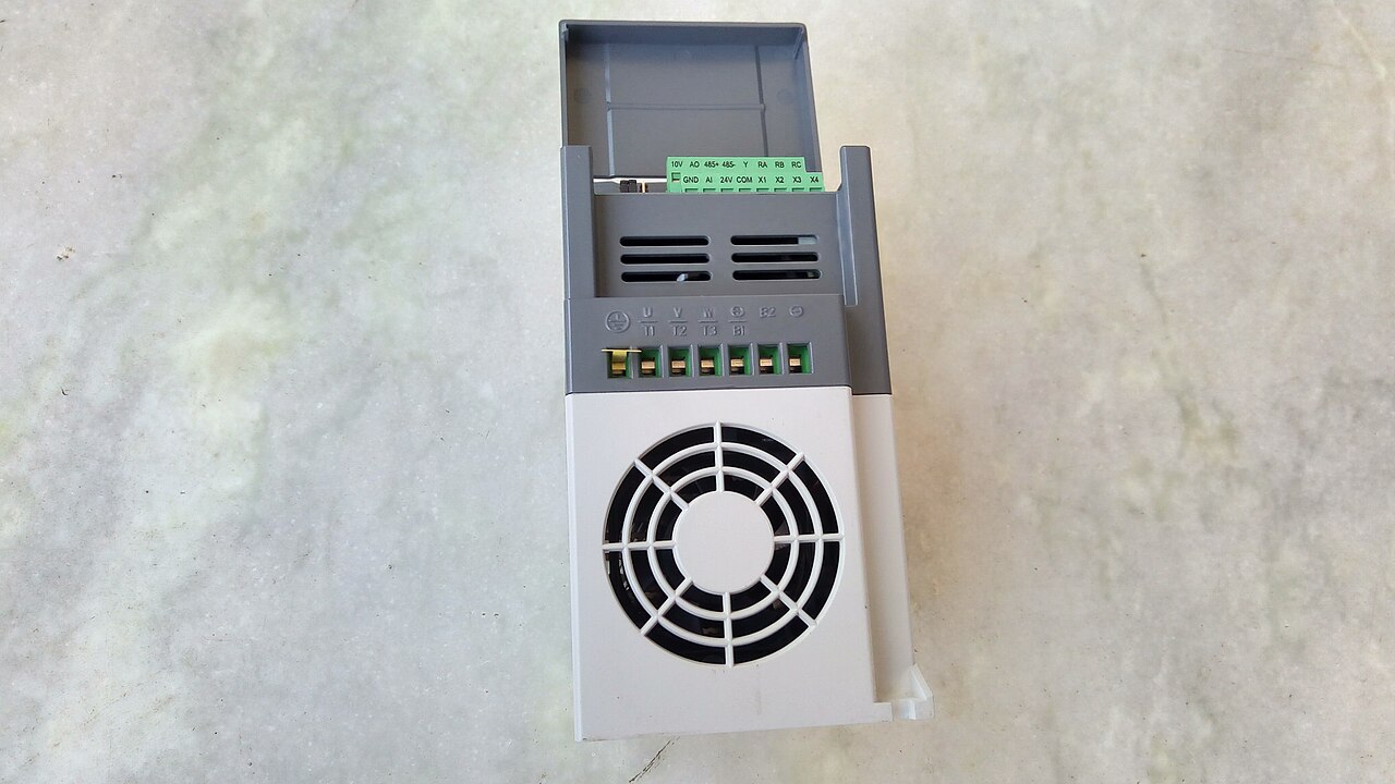 Sub-Micro AC Drive